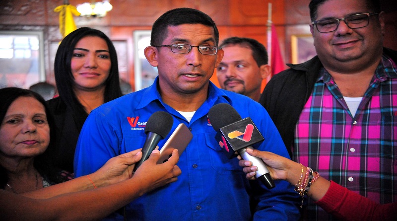 Ministro Villarroel destaca efectividad del Sistema Petro Inmobiliario como mecanismo para la culminación de viviendas