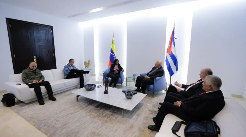 Venezuela y Cuba afianzan cooperación bilateral entre ambas naciones