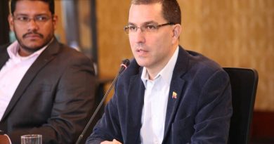 Canciller Arreaza llamó a generar planes concretos para derrotar al imperialismo