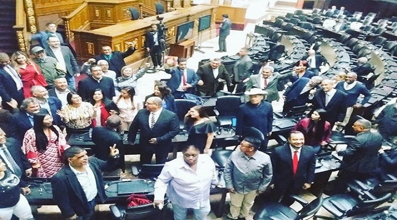 Bloque de la Patria denuncia retraso en inicio de sesión de este 05ENE en la AN