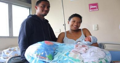 Otorgan canastillas a niños nacidos en la Concepción Palacio