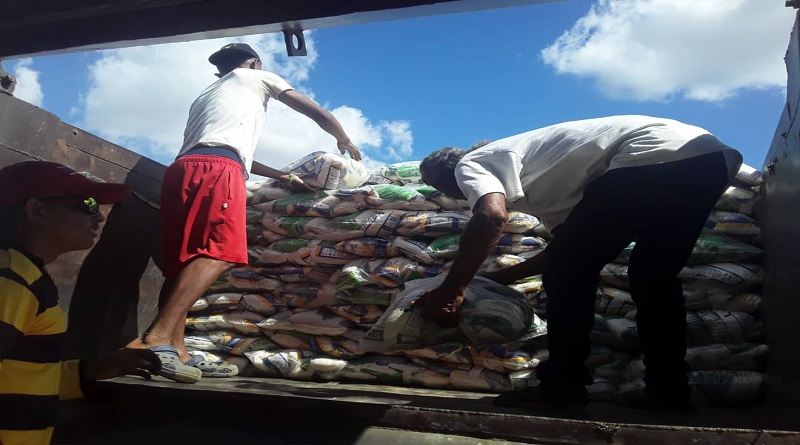 Guárico: Comunidad La Laguna atendida con 520 combos CLAP