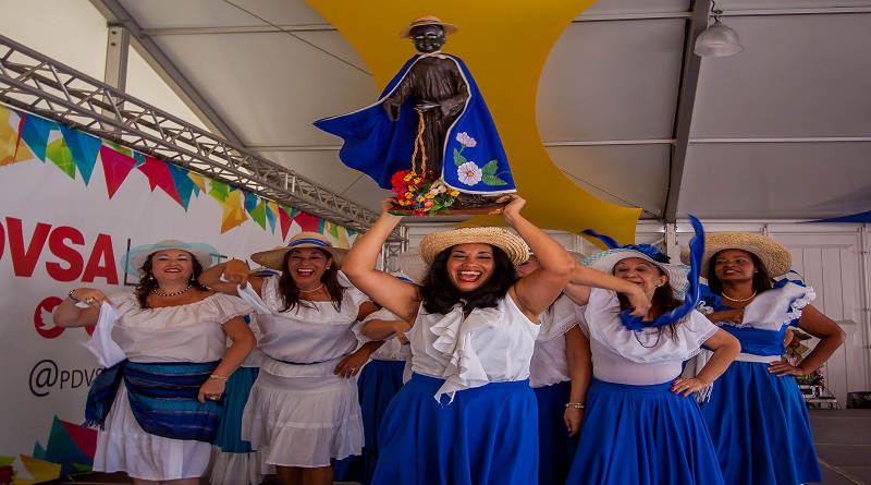 Danza venezolana llenó de color la tarima de PDVSA La Estancia