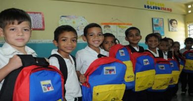 Presidente Maduro: Venezuela cuenta con más 10 millones de estudiantes incorporados sistema educativo