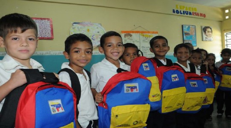 Presidente Maduro: Venezuela cuenta con más 10 millones de estudiantes incorporados sistema educativo