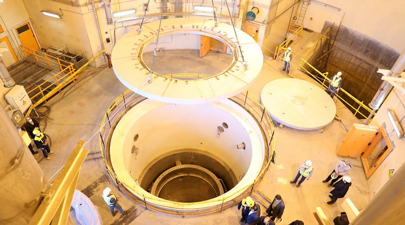 Irán anuncia que ya no cumplirá con los límites del acuerdo nuclear de 2015 que violó EEUU