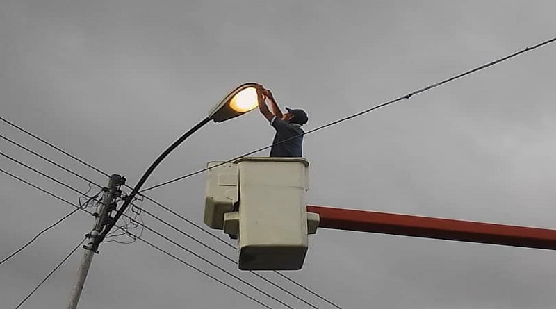 Más de 100 luminarias fueron colocadas en Maturín