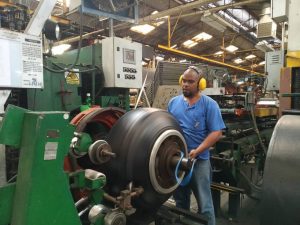 Presidente Nicolás Maduro reimpulsa el Motor Industrial para el fortalecimiento de la pequeña y mediana industria