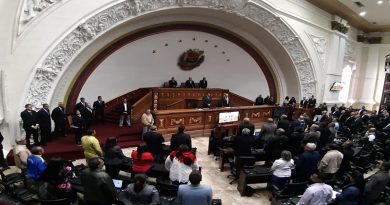 Bancada opositora solicita al TSJ levantar desacato de la Asamblea Nacional