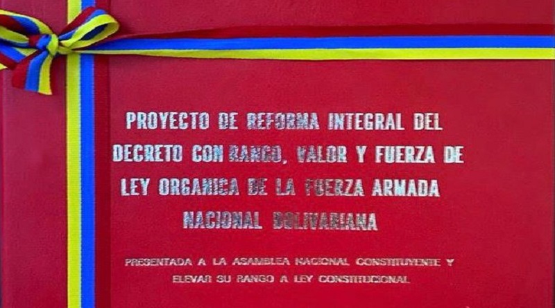 Ministro Padrino López: Histórica aprobación de la Ley Constitucional de la FANB