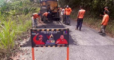 Aragua: Colocan 94,5 toneladas de asfalto para recuperar carretera Cata-Cuyagua