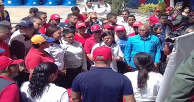 Despliegan Plan de Atención Integral a Víctimas de Guerra Económica en carretera Caracas-La Guaira