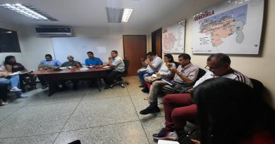Minppal y Mercal efectuaron encuentro para fortalecer programas sociales en Guárico