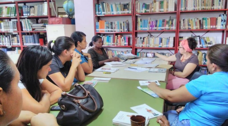 Taller “Pueblo Lector” del Cenal llegan a bibliotecas públicas de Miranda 