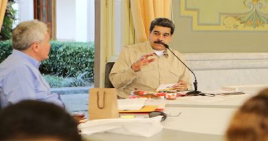 Presidente Maduro apoya a Comité Preliminar de AN que escogió por consenso a los 10 miembros que designarán a nueva directiva CNE