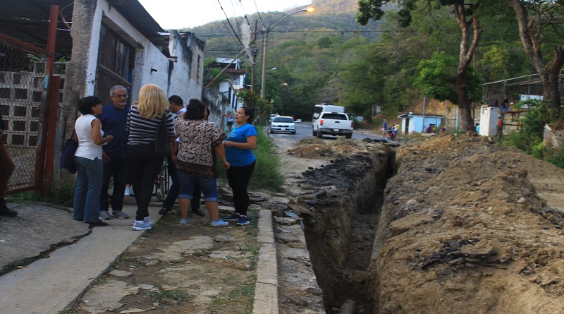 Restituyen sistema de servicio de aguas servidas en Comunidad Vicente Emilio Sojo