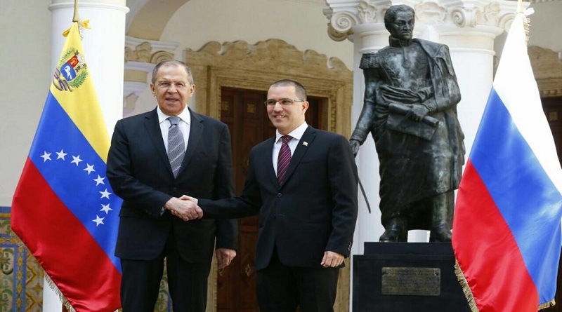 Canciller Arreaza recibe a su homólogo ruso en el inicio de su agenda de trabajo 