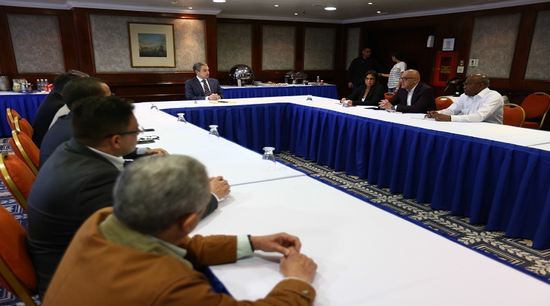 Mesa Nacional de Diálogo ratificó ante Zapatero rechazo a sanciones y mecanismos injerencistas extranjeros