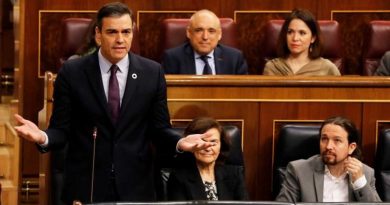 España: Presidente Pedro Sánchez rebaja a ‘líder de la oposición’ a autoproclamado Guaidó