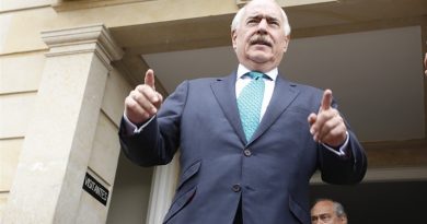 Pastrana dispuesto a viajar a Venenezuela para tender puente con el presidente Maduro