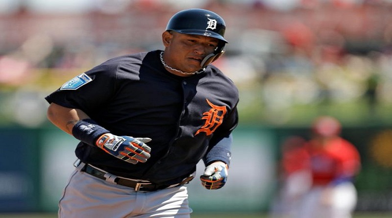Miguel Cabrera brilla con 2 vuela cercas en partido de pre-temporada