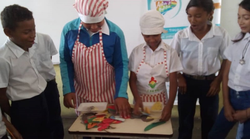 Instituto Nacional de Nutrición brinda atención a Escuela Tarcisia de Romero