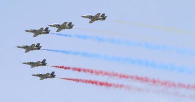 Operación Alegría de la FANB surcó cielos caraqueños con el Tricolor Patrio