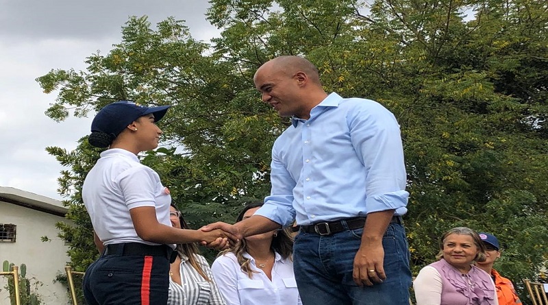 el gobernador del estado Miranda, Héctor Rodríguez