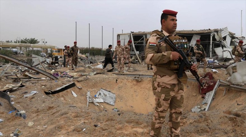 Imagen muestra los daños al aeropuerto de la ciudad iraquí de Karbala tras un ataque aéreo de EE.UU., 13 de marzo de 2020. (Foto: AFP)