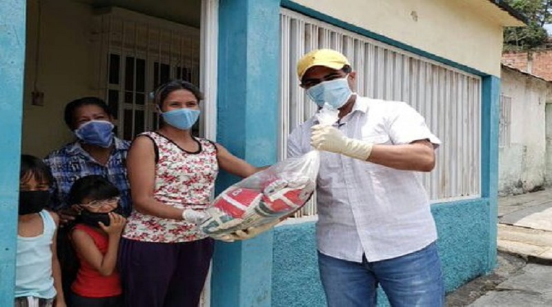 Casa por Casa se cumple abastecimiento de familias del municipio Miranda en Carabobo
