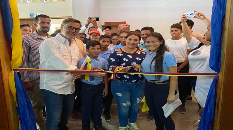 Inauguran Biblioteca Virtual en el Complejo Educativo Archipiélago Los Roques