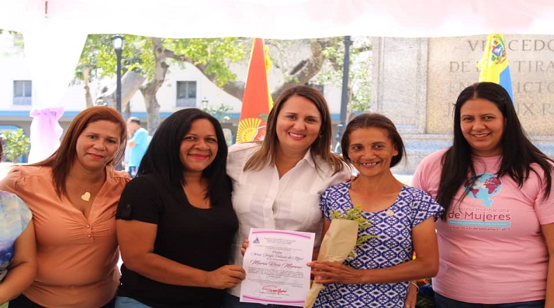 Municipio José Félix Ribas en Aragua reconoció liderazgo de mujeres con la Orden María Josefa Palacio