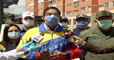 Ministro de Vivienda supervisó cumplimiento de cuarentena social en urbanismos de la GMVV