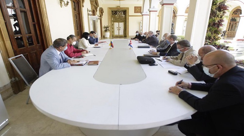 Venezuela y Cuba unen esfuerzos para detener propagación de Covid-19