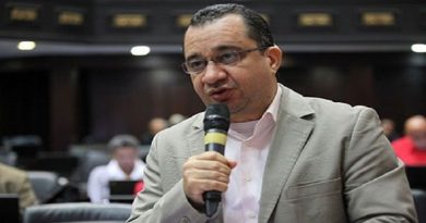 Diputado Julio Chávez: Mesa de Diálogo trabaja en la consolidación de la paz y la estabilidad política