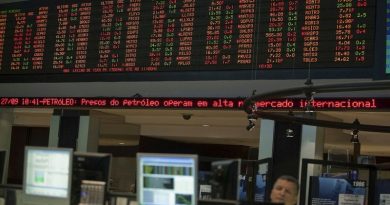 Precios del Crudo se mantienen estable y con esperanzas en recuperación de combustible pese a medidas de confinamiento en Europa