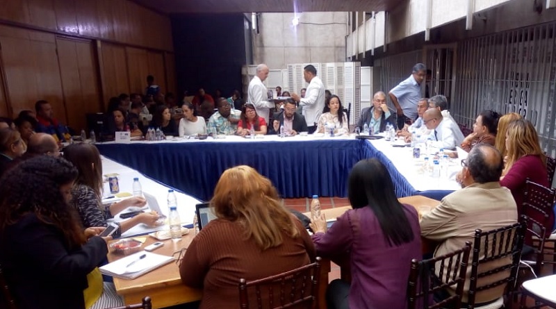 Ministro Trómpiz confirma construcción de sólido sistema de acreditaciones para la transformación universitaria