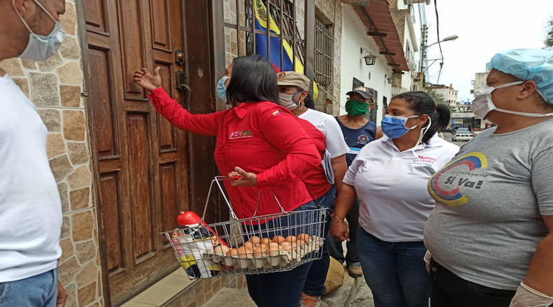 Plan de Proteínas “Casa por Casa” benefició a familias de la parroquia Catia La Mar