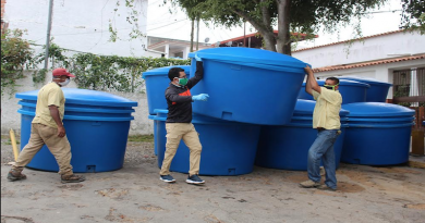 Entregan tanques de agua en 10 comunidades de Carrizal para fortalecer medidas de prevención ante el Covid-19
