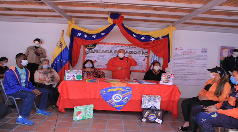 Verifican proceso de educación a distancia en escuela técnica de Caricuao