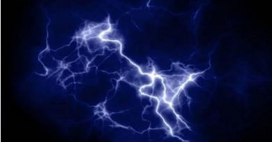 Lunes de lluvias con descargas eléctricas en varias regiones del país