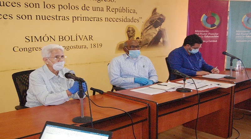 Gobierno incorpora atención psicosocial a plan “Cada Familia Una Escuela” ante Covid-19