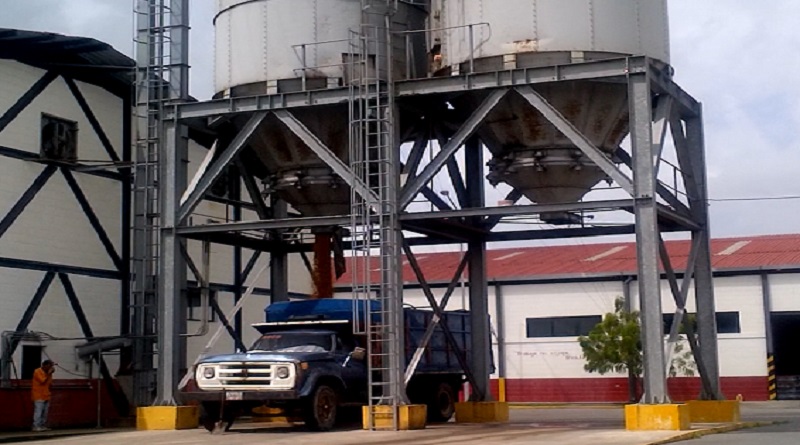 Garantizan materia prima para producción de Industrias Diana