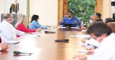 Pdte. Maduro reitera llamado a equipo de gobierno disposición de enfrentar y superar dificultades ante pandemia del Covid-19