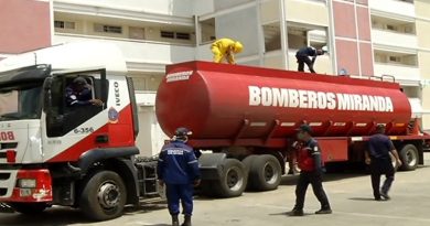 Despliegue de despistaje y jornada de desinfección contra la Covid-19 realizan casa por casa en municipio Simón Bolívar de Yare