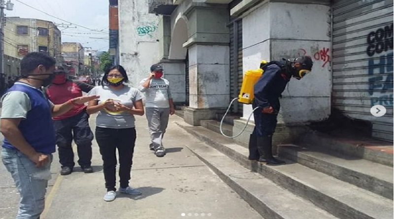 Refuerzan control sanitario en espacios públicos de Mérida para prevención del Covid-19