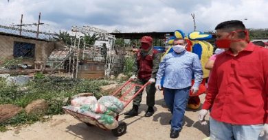 Entregan alimentos Casa a casa en Base de Misiones Socialistas La Montañita en Valera