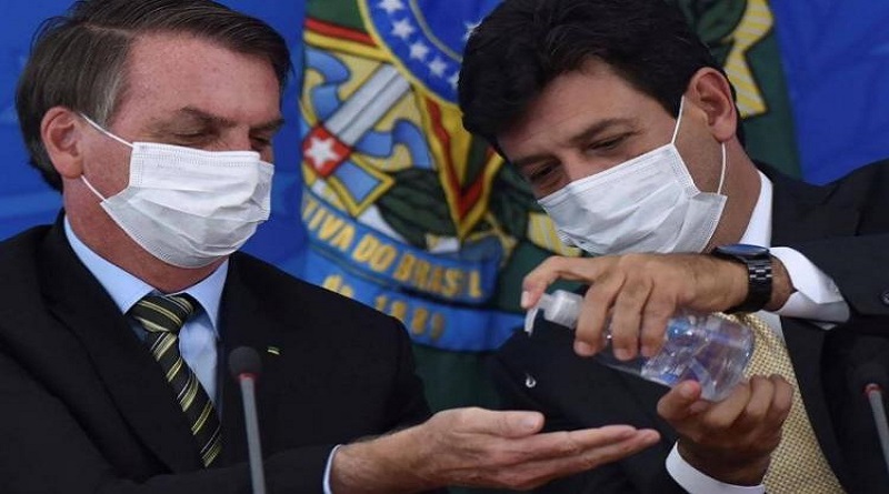 Renuncia secretario de Salud de Brasil en protesta contra Bolsonaro en medio de la pandemia viral