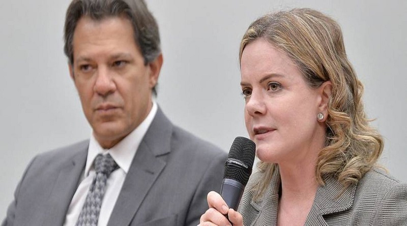 presidenta del PT, Gleisi Hoffmann y el exalcalde Fernando Haddad
