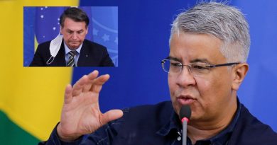 El secretario de Vigilancia de Salud, Wanderson de Oliveira, en Brasilia, 8 de abril de 2020. Adriano Machado / Reuters